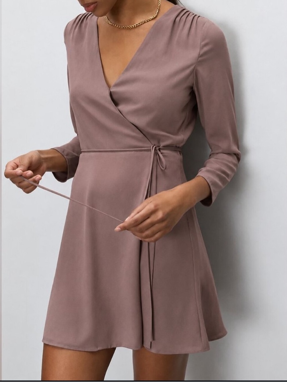 aritzia❣️babaton optima wrap dress